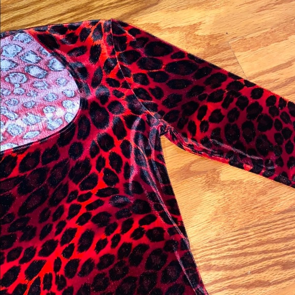 Velvet Red Leopard Print Shirt - Picture 3 of 4